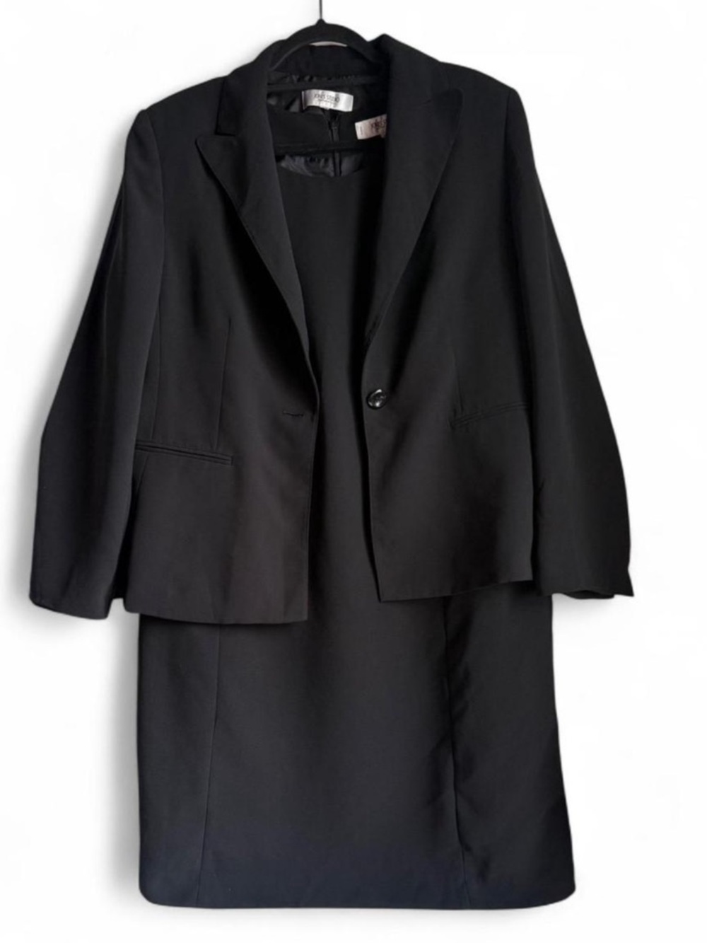 Jones Studio Black Women's Blazer and Skirt Set